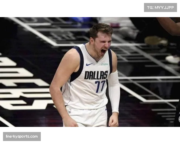 独行侠东契奇腿筋伤缺球队进攻组织陷入困境